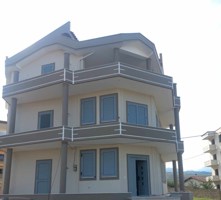 ΕΛΑΙΧΡΩΜΑΤΙΣΜΟΙ